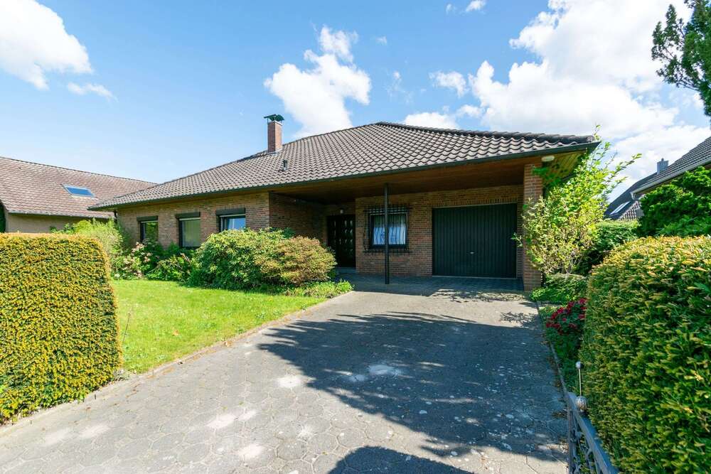 Thumbnail-Haus zum Mieten in OfenBad Zwischenahn 1.250,00 € 133 m²