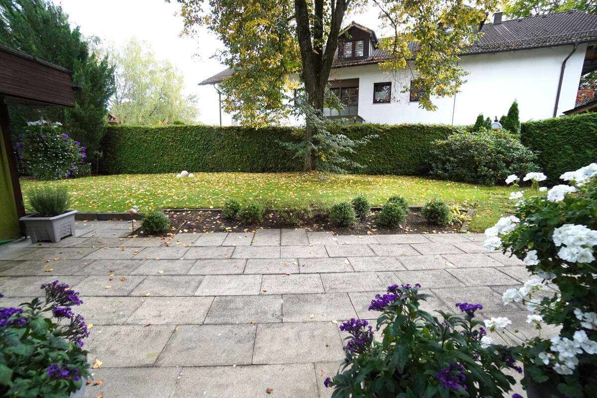 Thumbnail-Grundstück zu verkaufen in Ottobrunn 1.650.000,00 € 826 m²