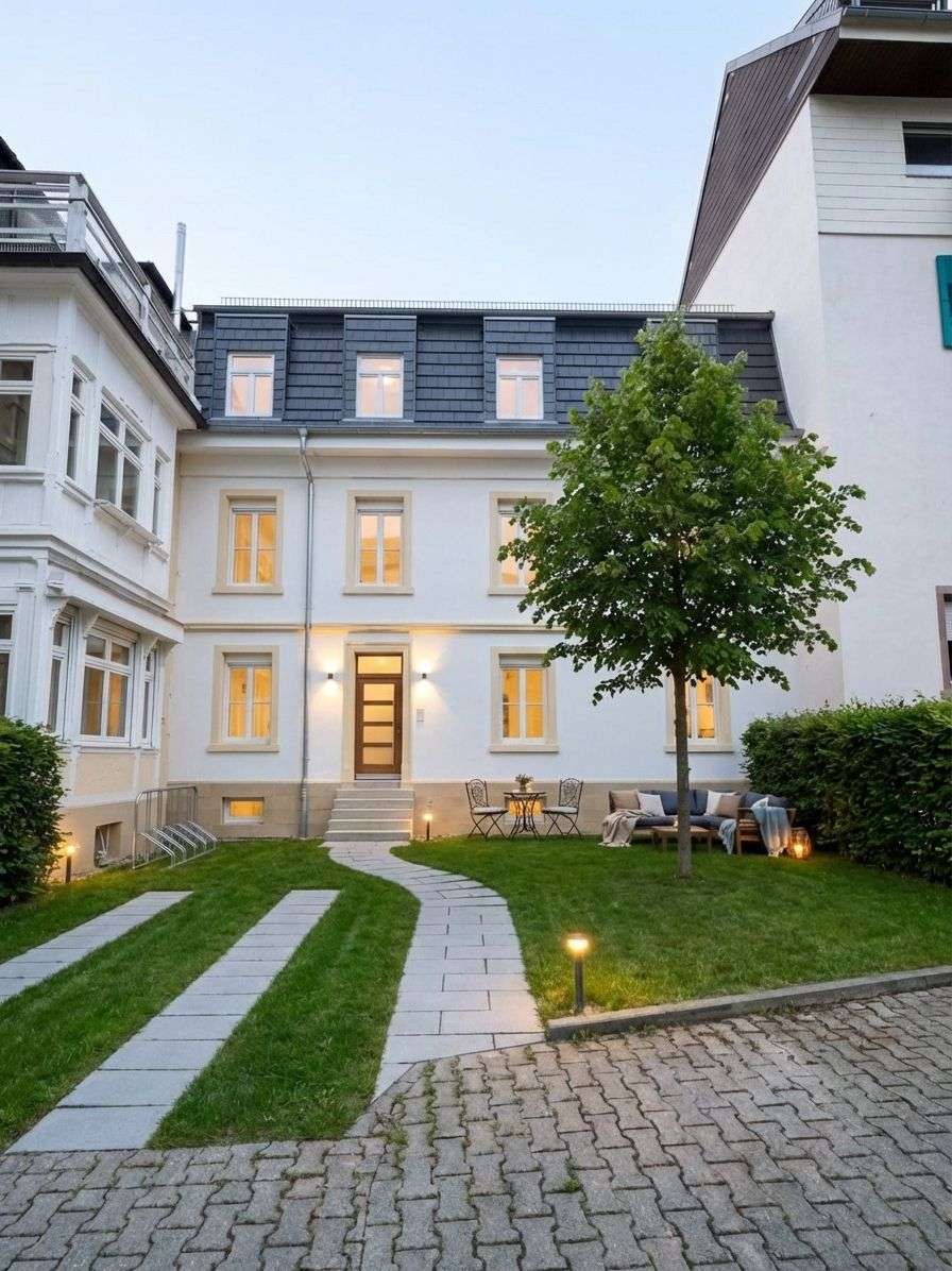 Thumbnail-Haus zum Kaufen in Baden-Baden 1.085.000,00 € 170 m²