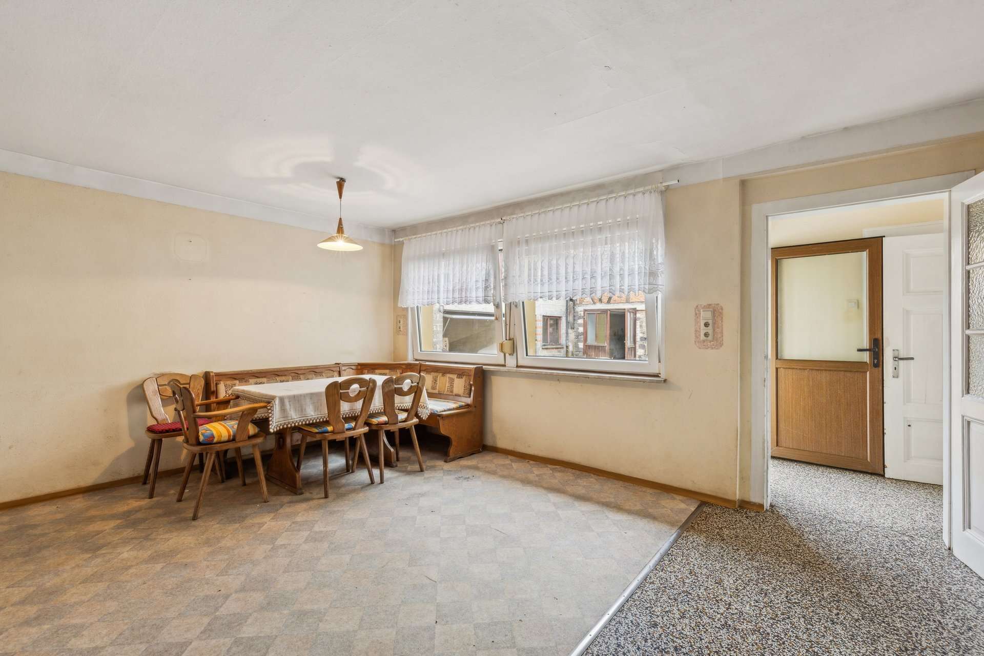 Thumbnail-Haus zum Kaufen in Laubach 269.000,00 € 169.52 m²