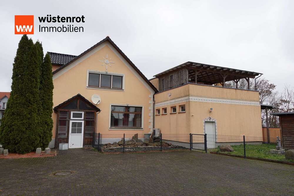 Thumbnail-Haus zum Kaufen in Delitzsch 530.000,00 € 448.99 m²