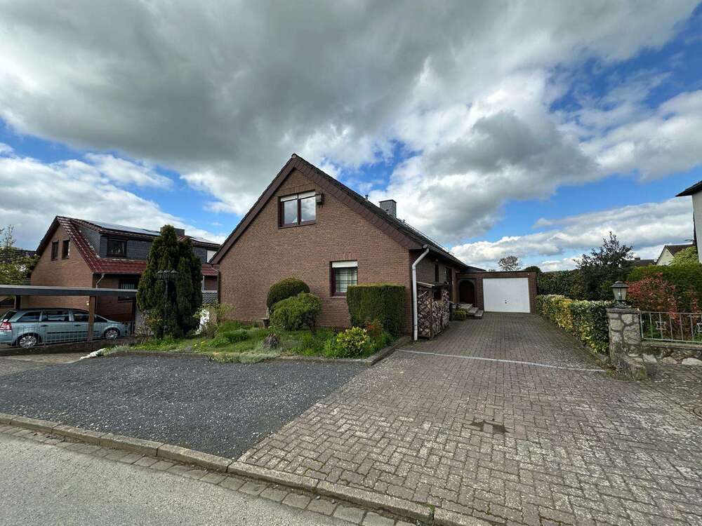 Thumbnail-Haus zum Kaufen in Hardegsen 349.000,00 € 202 m²