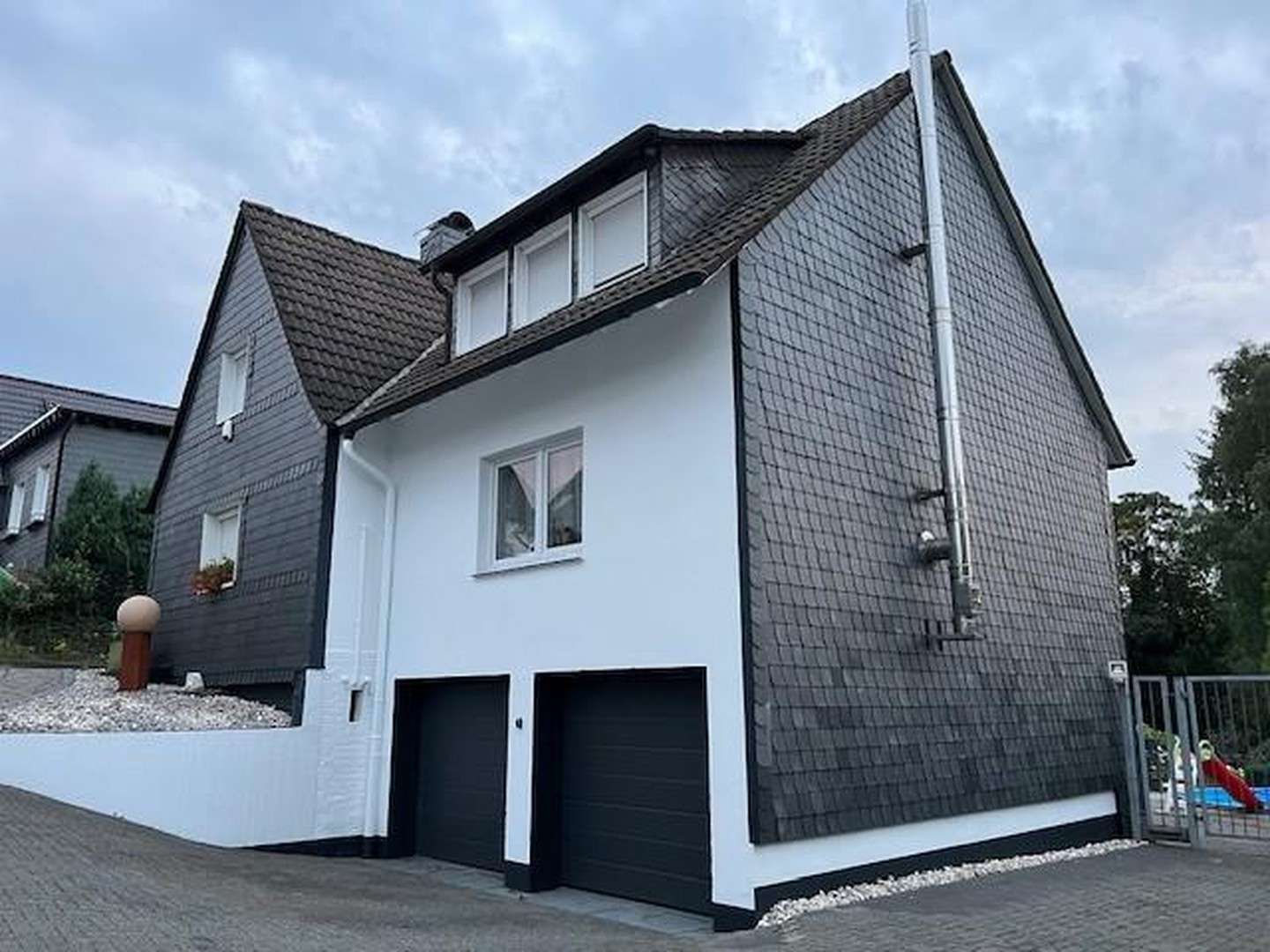 Thumbnail-Haus zum Kaufen in Remscheid 510.000,00 € 183 m²