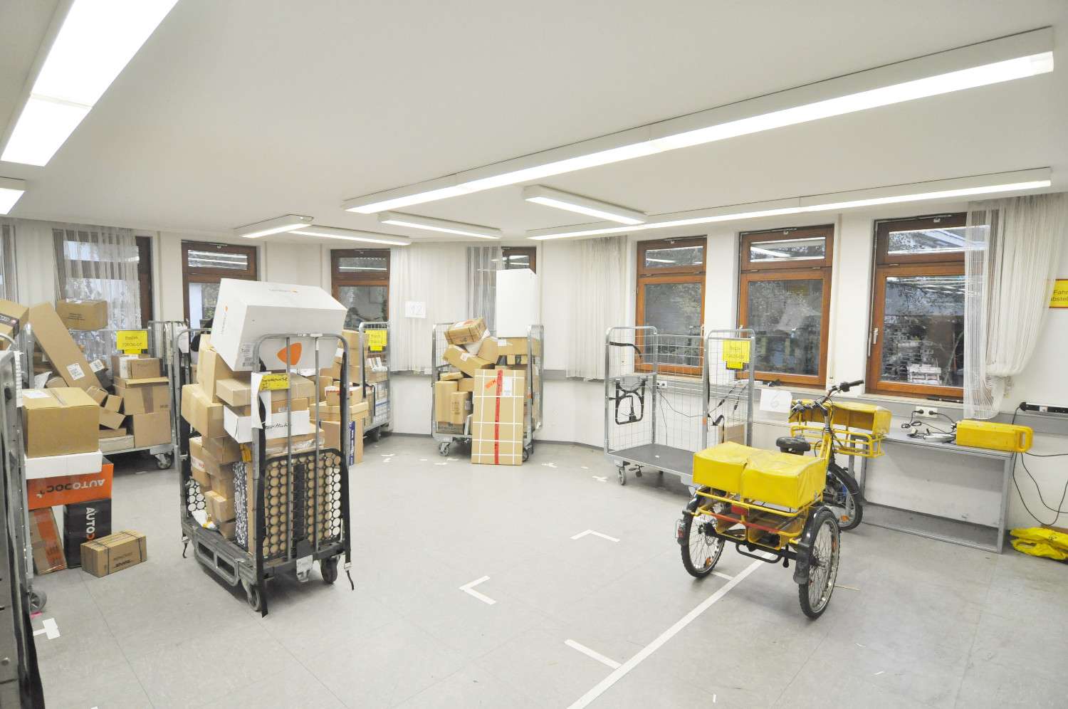 Thumbnail-Büro in Frickenhausen 1.480,00 € 260 m²