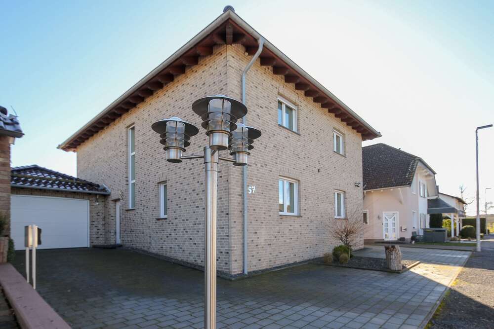 Thumbnail-Haus zum Kaufen in Mechernich 599.000,00 € 201 m²