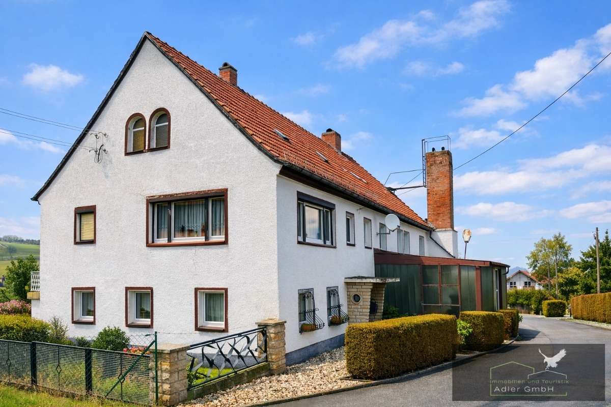 Thumbnail-Haus zum Kaufen in Kreischa 320.000,00 € 180 m²