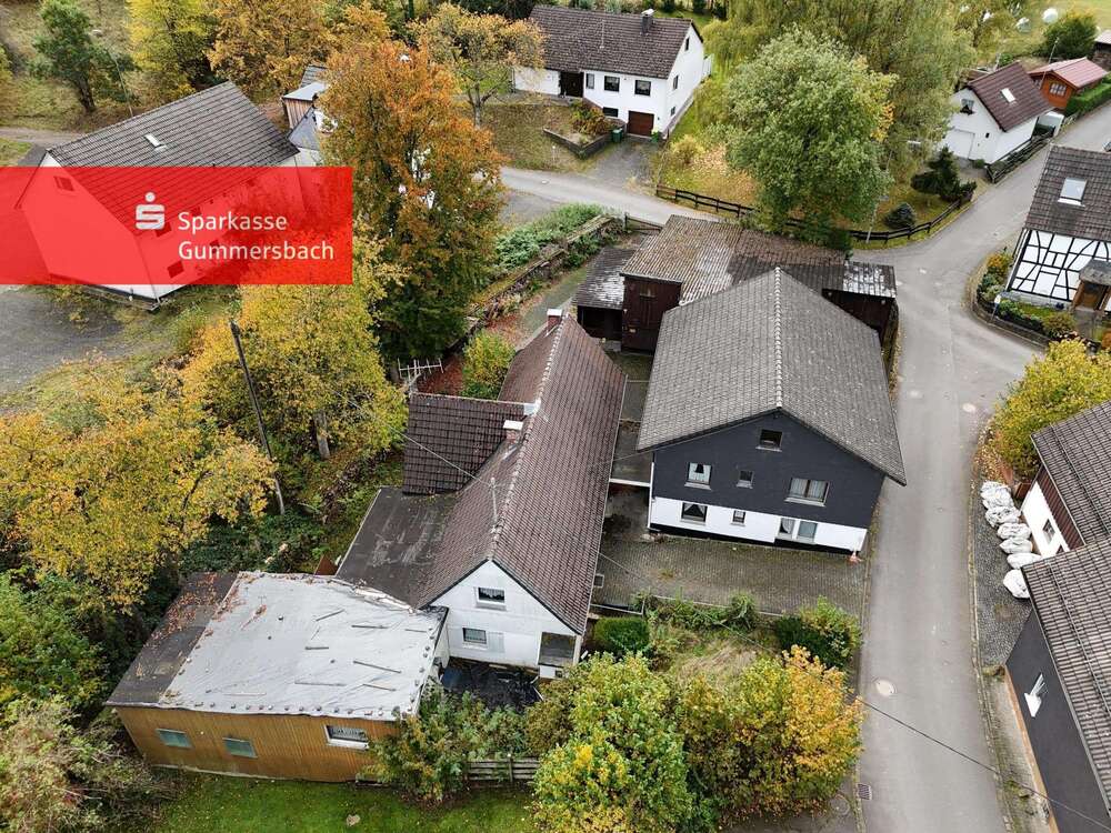 Thumbnail-Haus zum Kaufen in Reichshof 198.000,00 € 220 m²