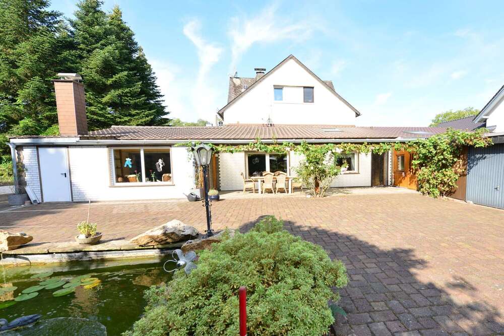 Thumbnail-Haus zum Kaufen in Hennef-Blankenberg 398.000,00 € 135 m²