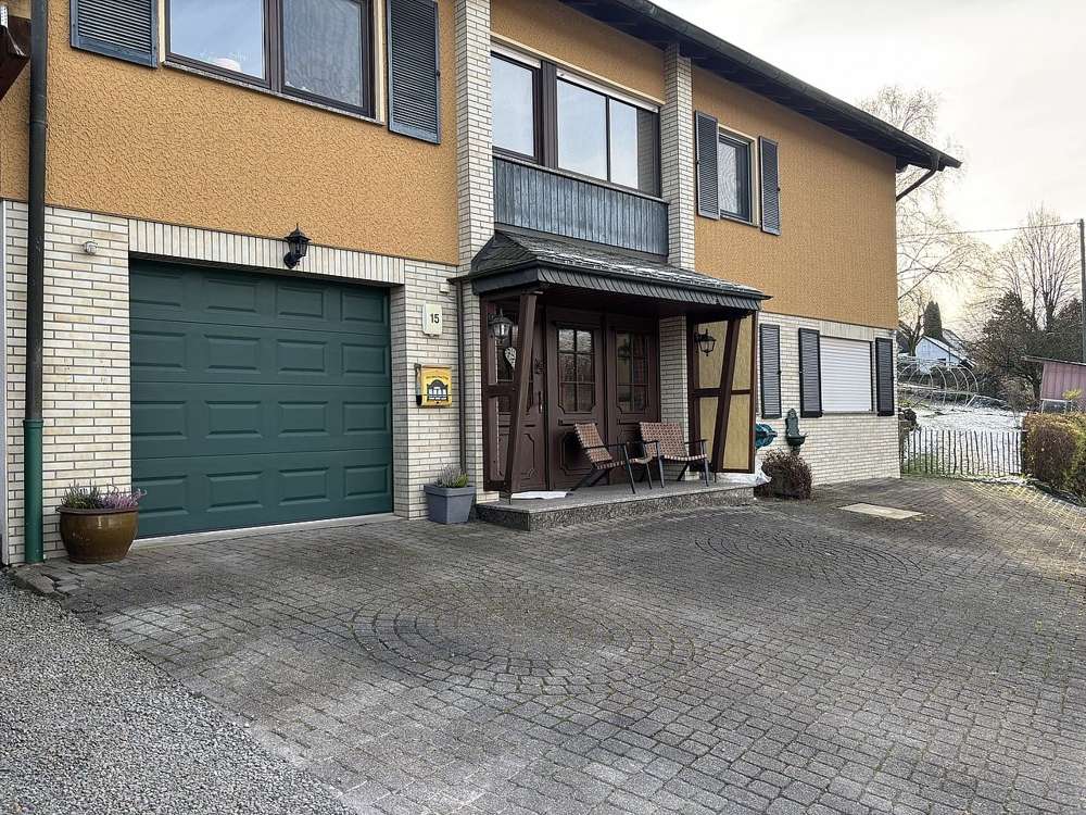 Thumbnail-Haus zum Kaufen in Gummersbach Strombach 379.000,00 € 132 m²