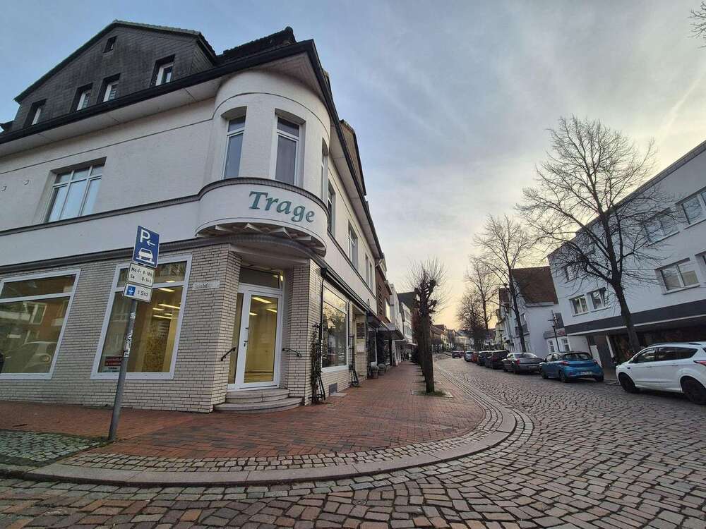 Thumbnail-Einzelhandel in Bad Schwartau 1.750,00 € 85 m²