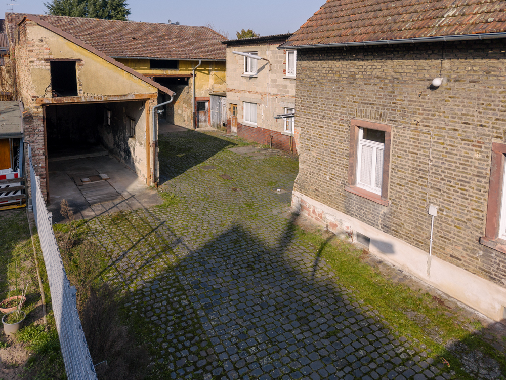 Thumbnail-Haus zum Kaufen in Frankfurt Griesheim 750.000,00 €