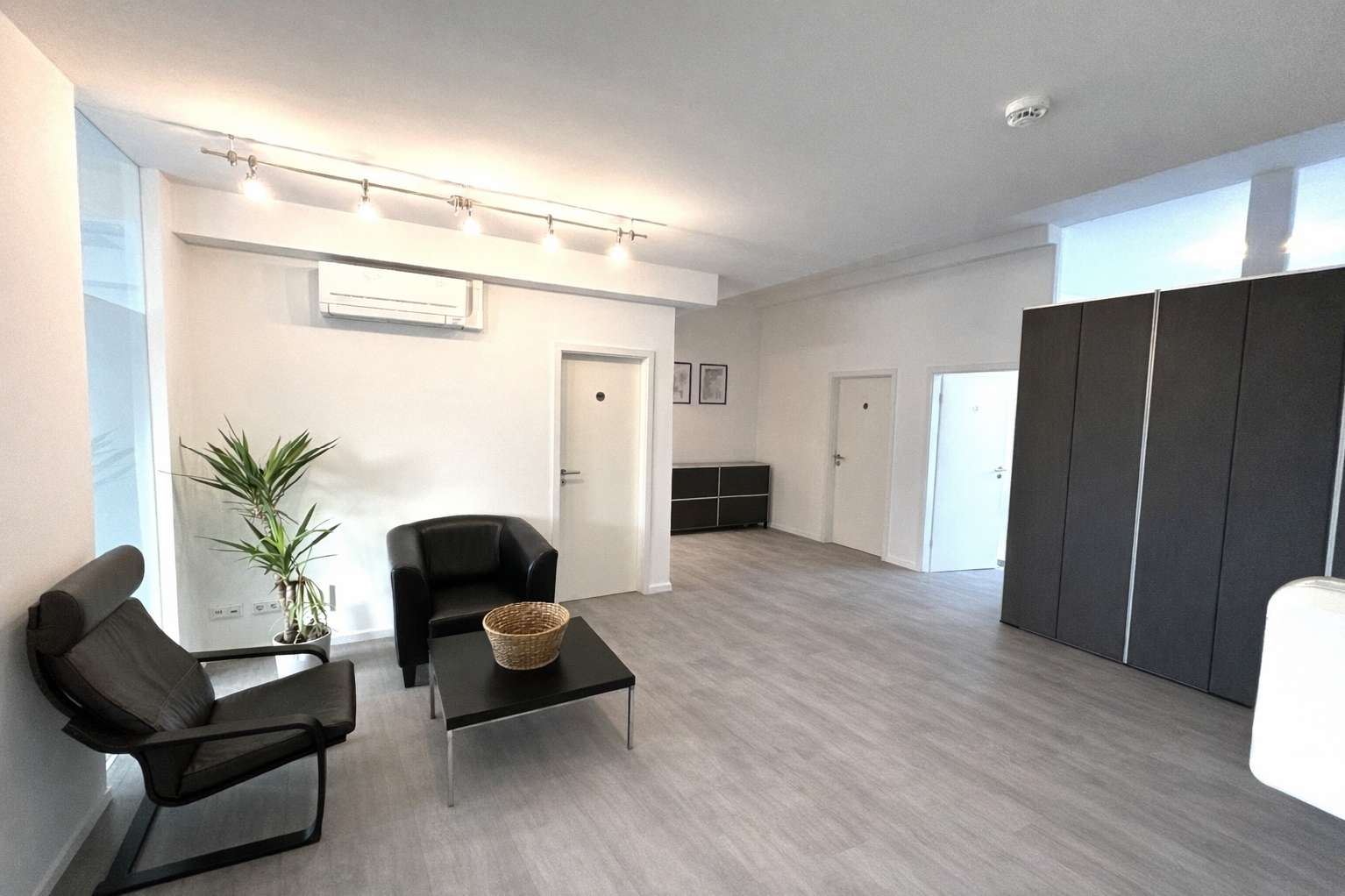 Thumbnail-Büro in Düsseldorf 1.490,00 € 122.07 m²