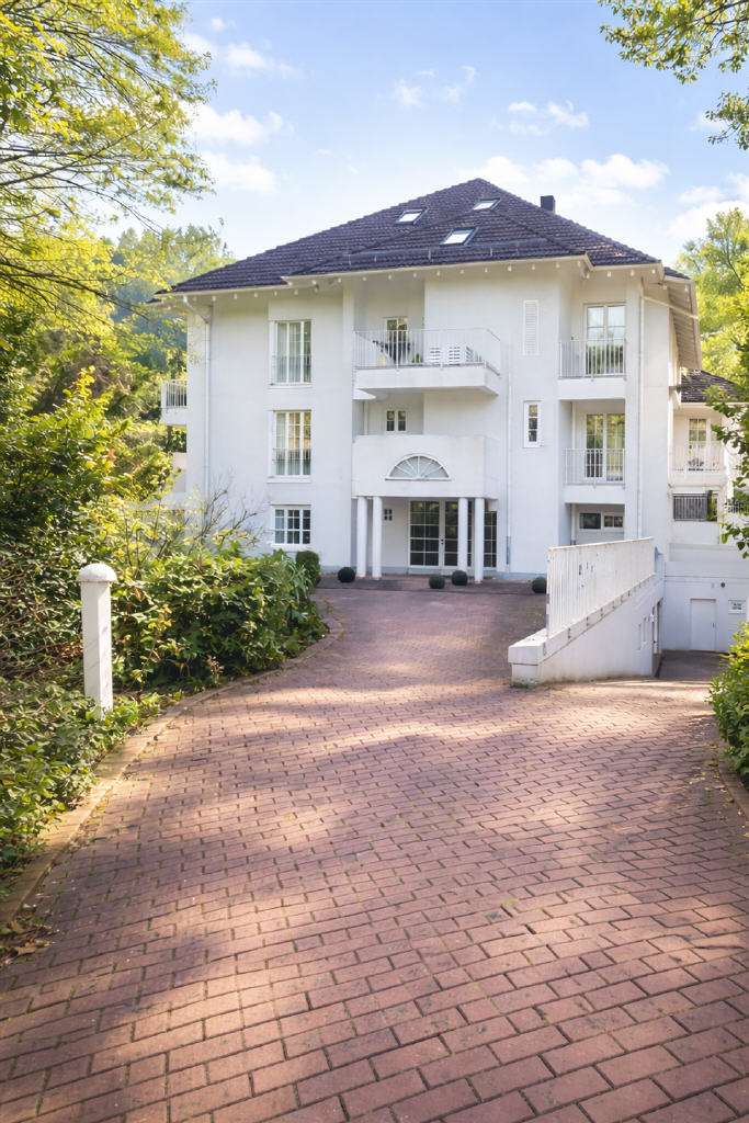 Thumbnail-Wohnung zum Kaufen in Baden-Baden 440.000,00 € 110 m²