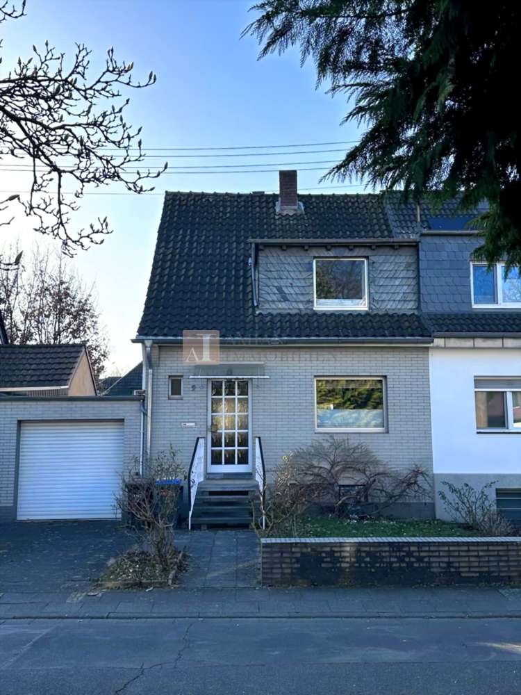 Thumbnail-Haus zum Kaufen in Köln Lövenich 539.000,00 € 104 m²