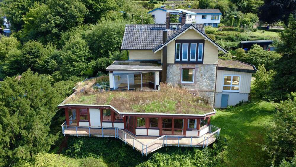 Thumbnail-Haus zum Kaufen in Varnhalt 1.050.000,00 € 590 m²