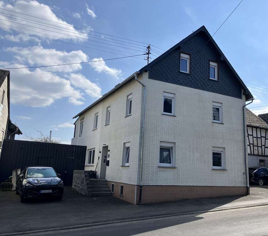 Thumbnail-Haus zum Kaufen in Mastershausen 254.000,00 € 220 m²