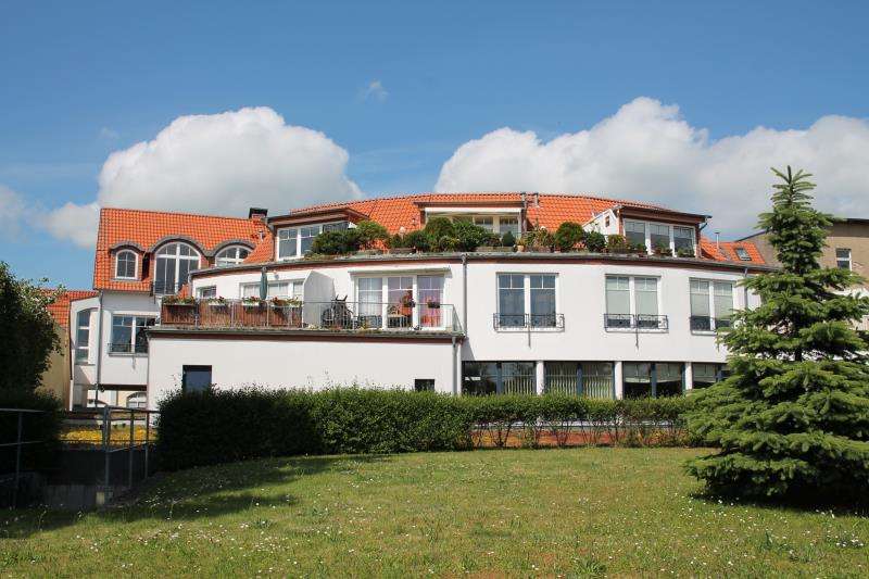 Thumbnail-Wohnung zum Kaufen in Bergen auf Rügen 280.000,00 € 89.67 m²