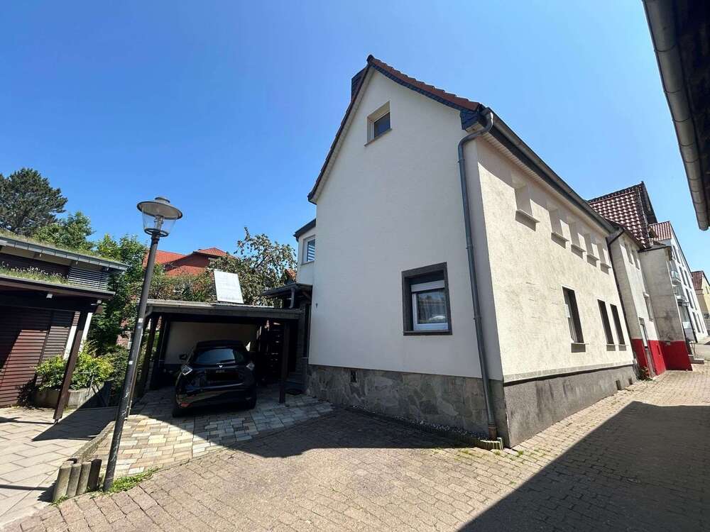 Thumbnail-Haus zum Kaufen in Blomberg 145.000,00 € 121 m²