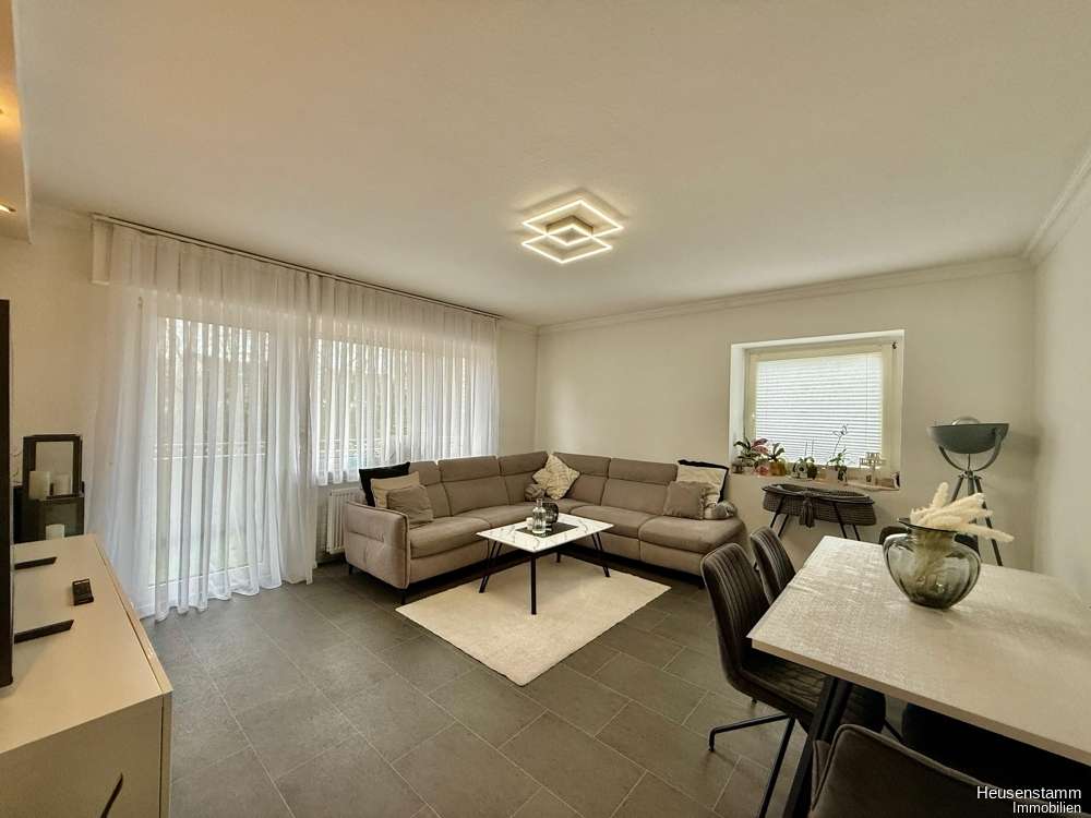 Thumbnail-Wohnung zum Kaufen in Obertshausen 230.000,00 € 68 m²