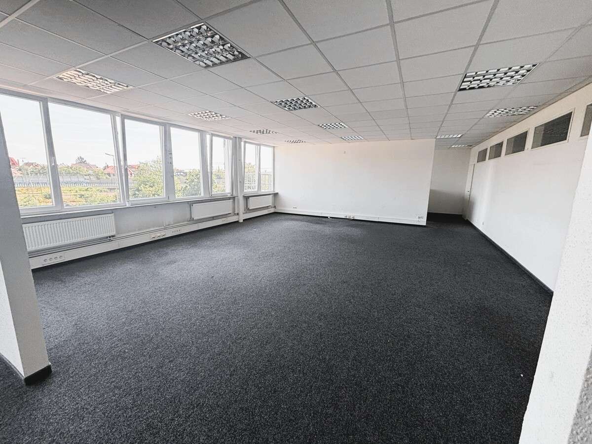 Thumbnail-Büro in Stuttgart 16.641,29 € 399.9 m²