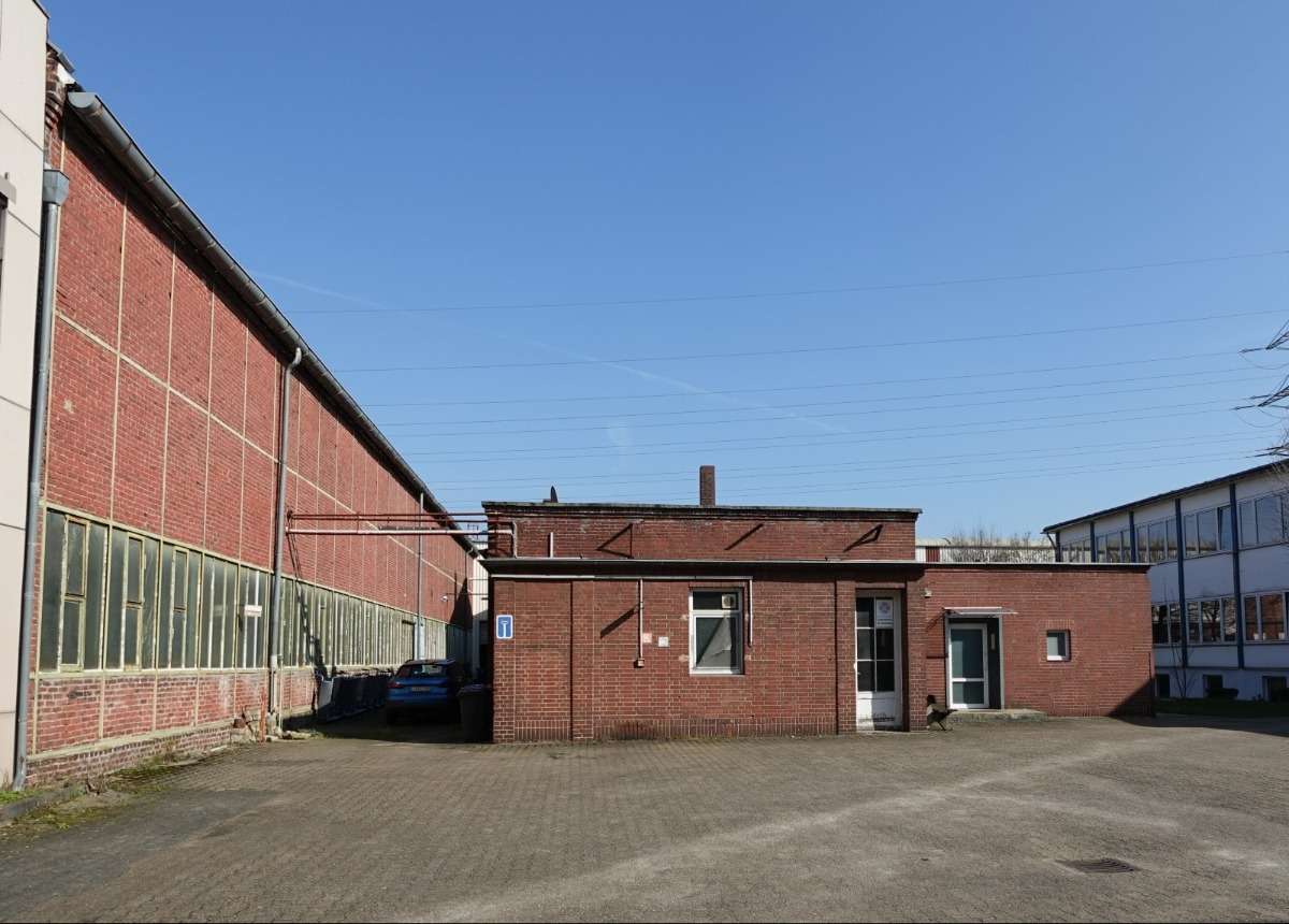 Thumbnail-Halle in Leverkusen 2.999.000,00 € 4706 m²