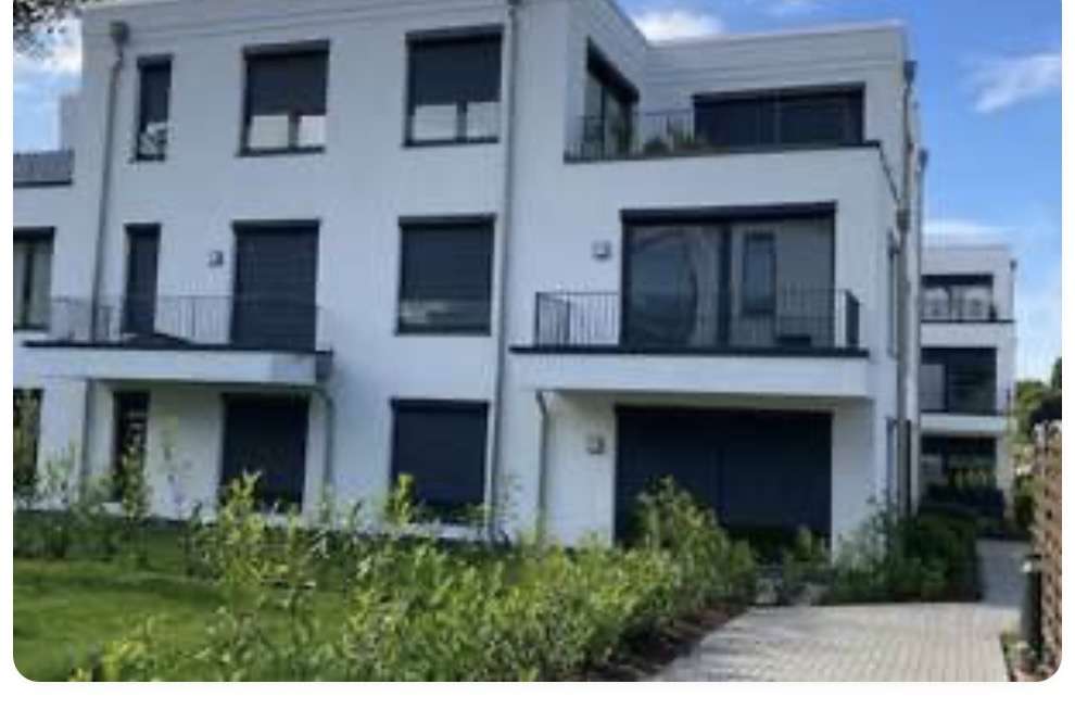 Thumbnail-Wohnung zum Mieten in Bremerhaven 950,00 € 72.4 m²