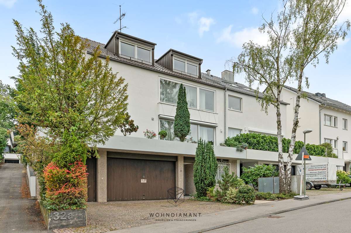 Thumbnail-Haus zum Kaufen in Stuttgart 1.490.000,00 € 427.04 m²