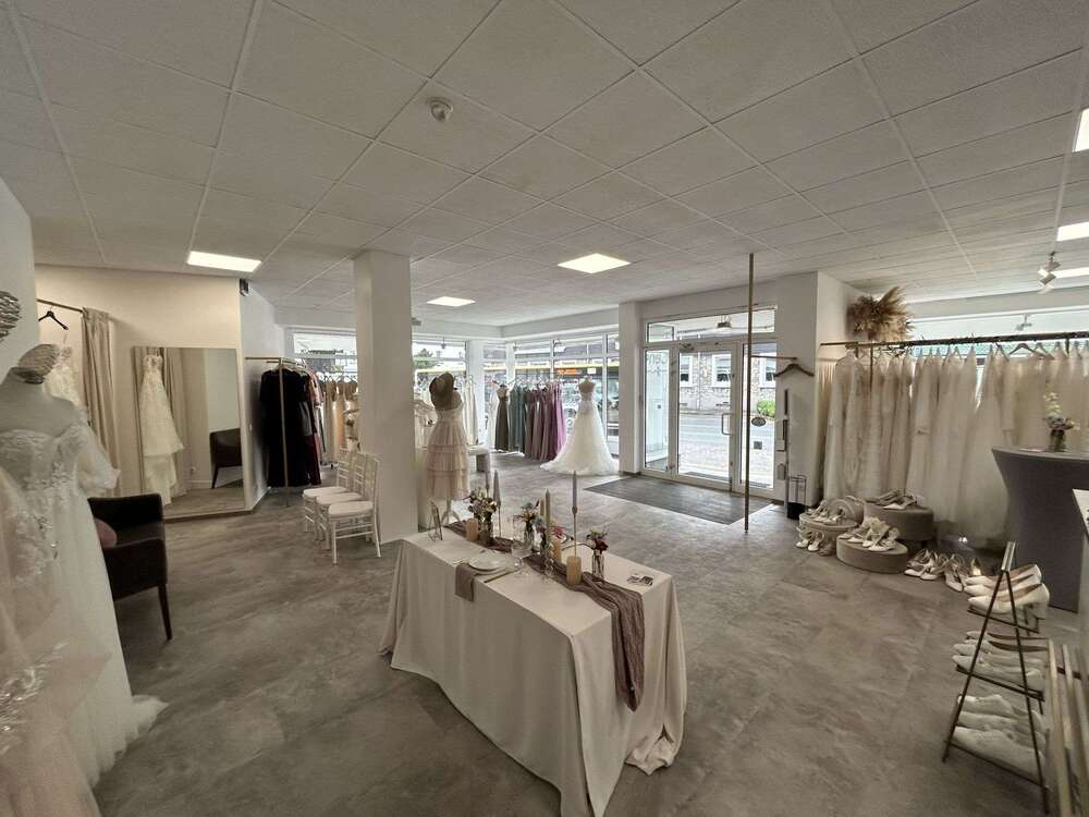 Thumbnail-Einzelhandel in Detmold Heidenoldendorf 1.837,50 € 179 m²