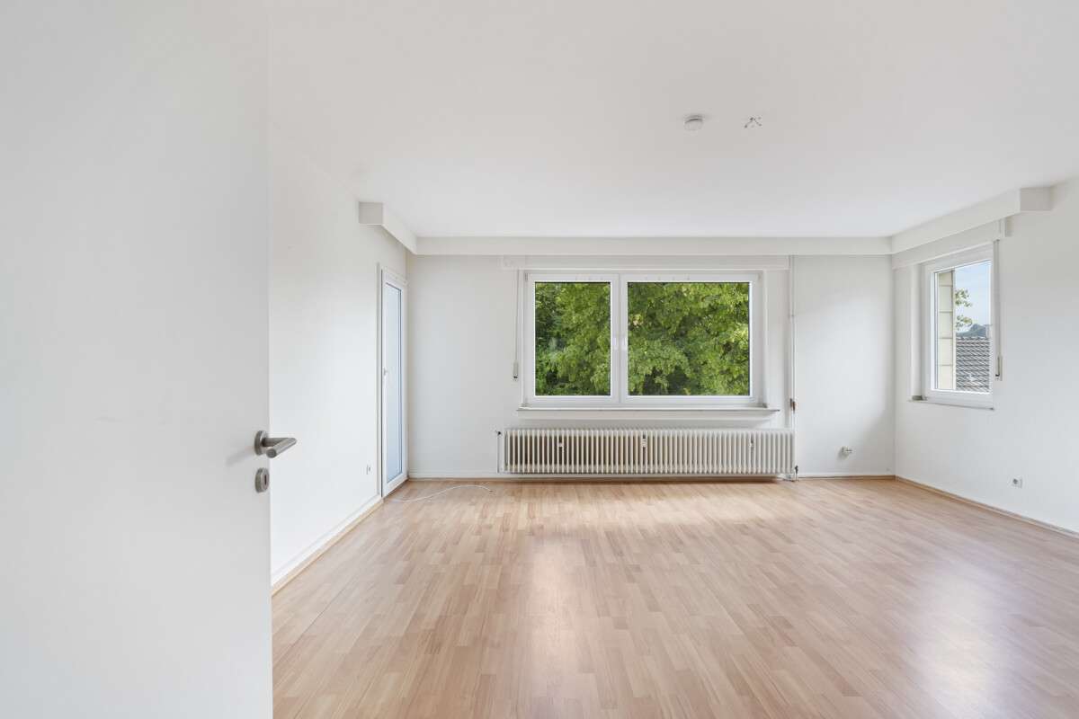 Thumbnail-Wohnung zum Mieten in Altenbeken 610,00 € 87.38 m²