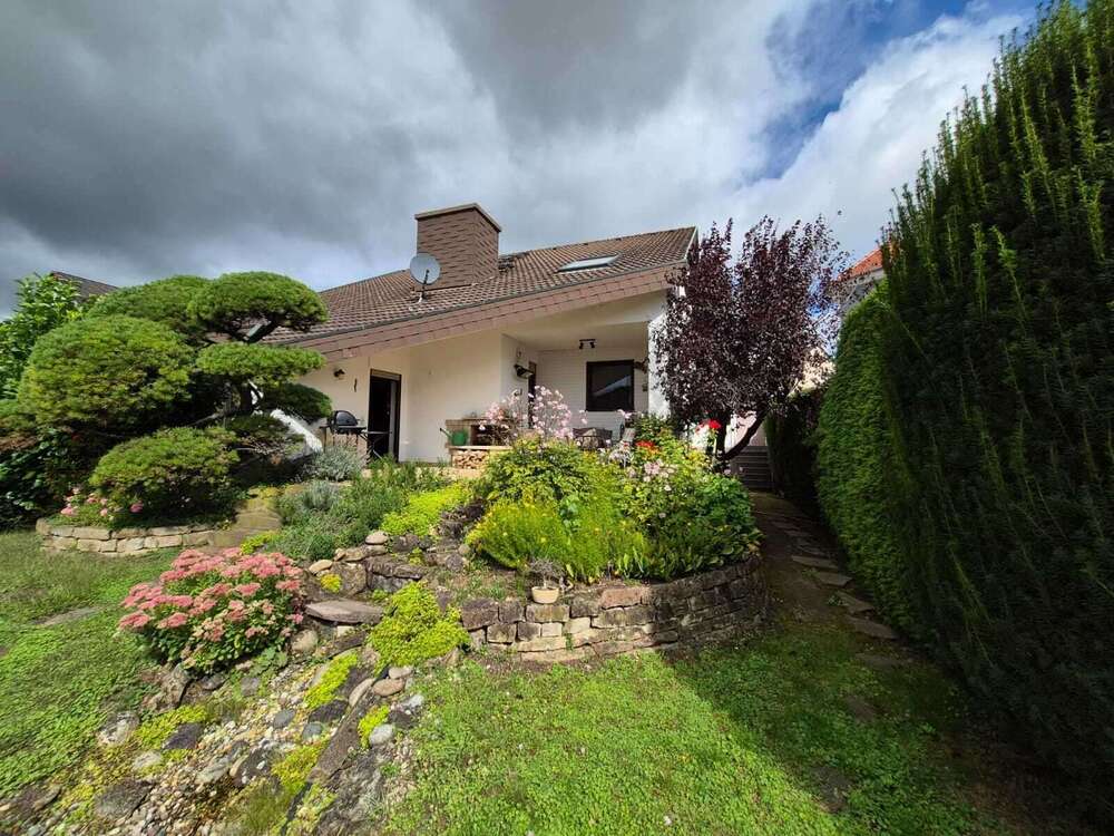 Thumbnail-Haus zum Kaufen in Bretten 770.000,00 € 216 m²