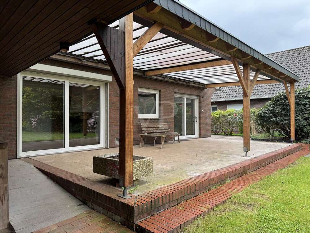 Thumbnail-Haus zum Kaufen in Westerstede Halsbek 399.000,00 € 187.06 m²
