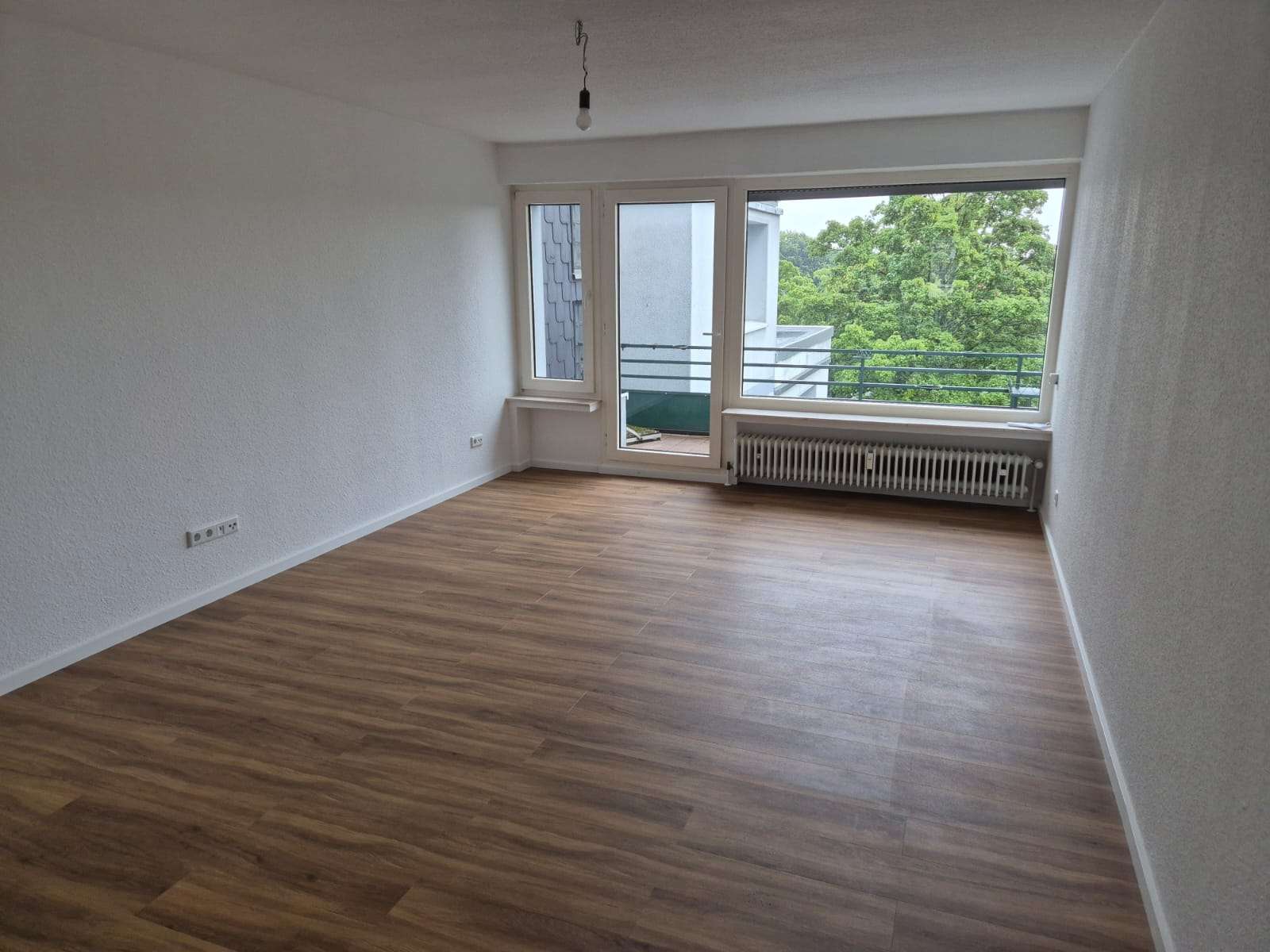 Thumbnail-Wohnung zum Mieten in Gelsenkirchen 600,00 € 70.48 m²