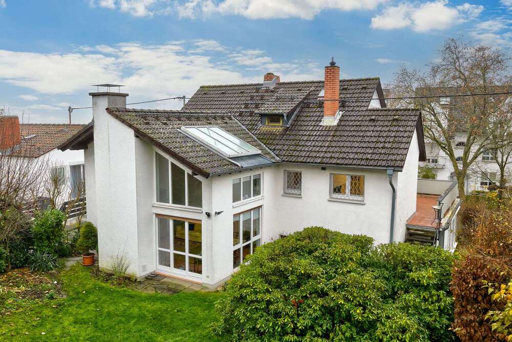 Thumbnail-Haus zum Kaufen in Wiesbaden 825.000,00 € 128 m²