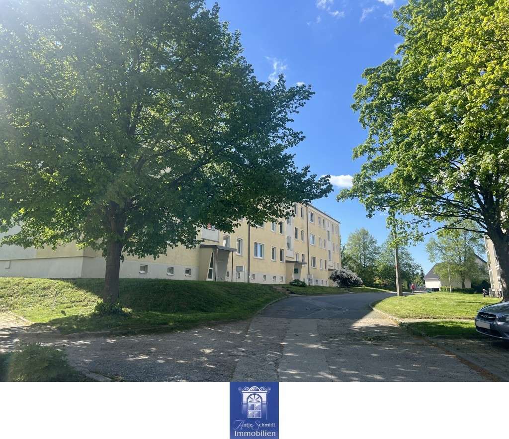 Thumbnail-Wohnung zum Mieten in Dorfhain 399,00 € 66.35 m²