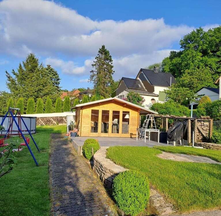 Thumbnail-Haus zum Kaufen in Horn-Bad Meinberg 298.000,00 € 160 m²