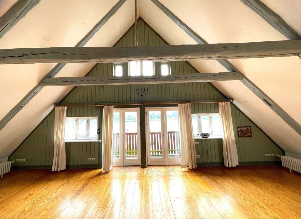 Thumbnail-Wohnung zum Mieten in LauenburgElbe 1.600,00 € 200 m²