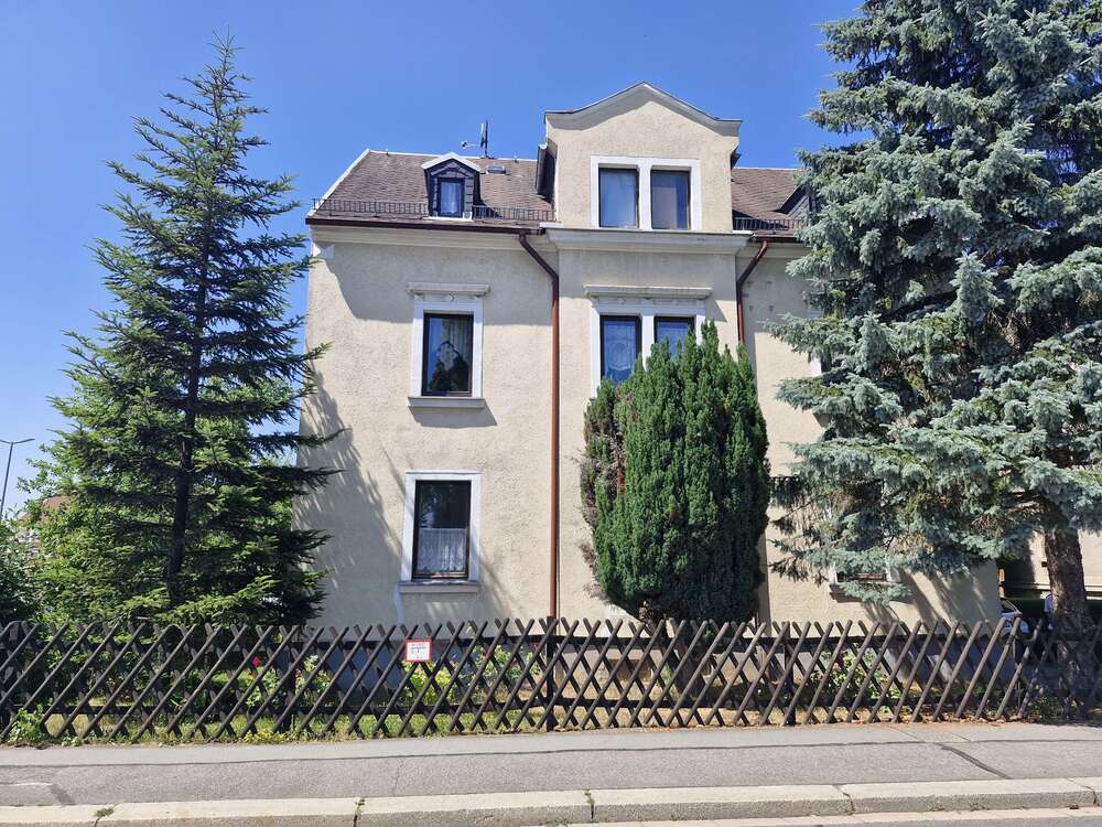 Thumbnail-Haus zum Kaufen in Chemnitz 153.000,00 € 225 m²