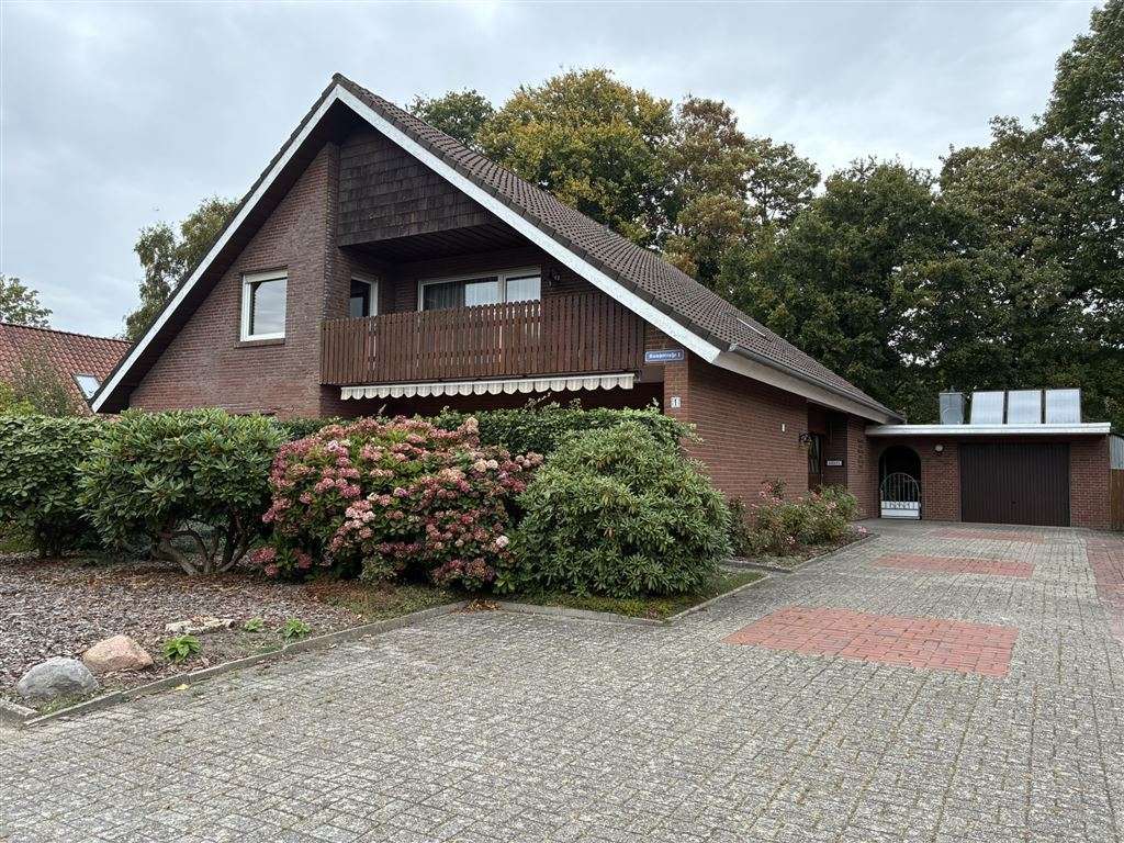 Thumbnail-Haus zum Kaufen in Großefehn 359.000,00 € 260 m²