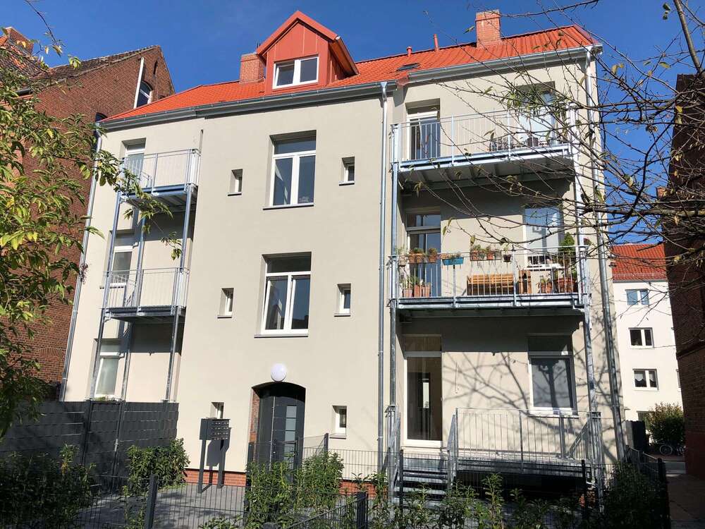 Thumbnail-Wohnung zum Kaufen in Hannover 199.000,00 € 95 m²