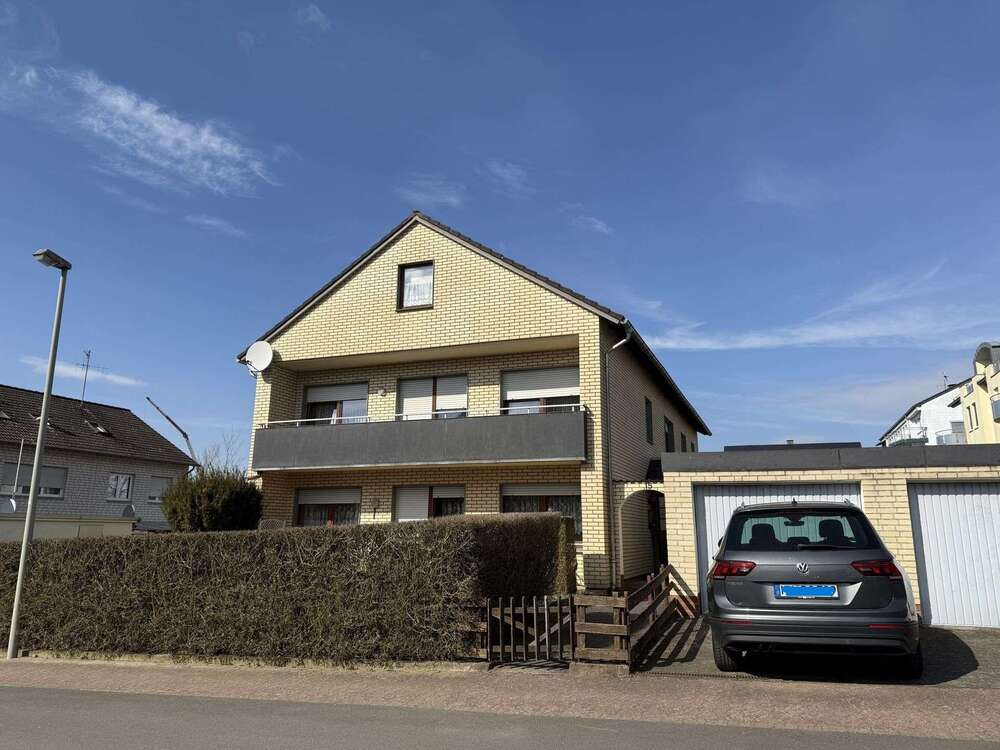 Thumbnail-Haus zum Kaufen in Brakel 350.000,00 € 240 m²