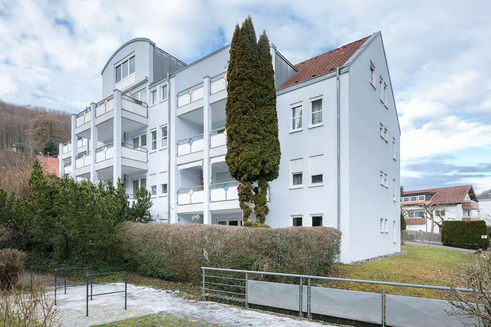 Thumbnail-Wohnung zum Kaufen in BlausteinHerrlingen 220.000,00 € 59.76 m²