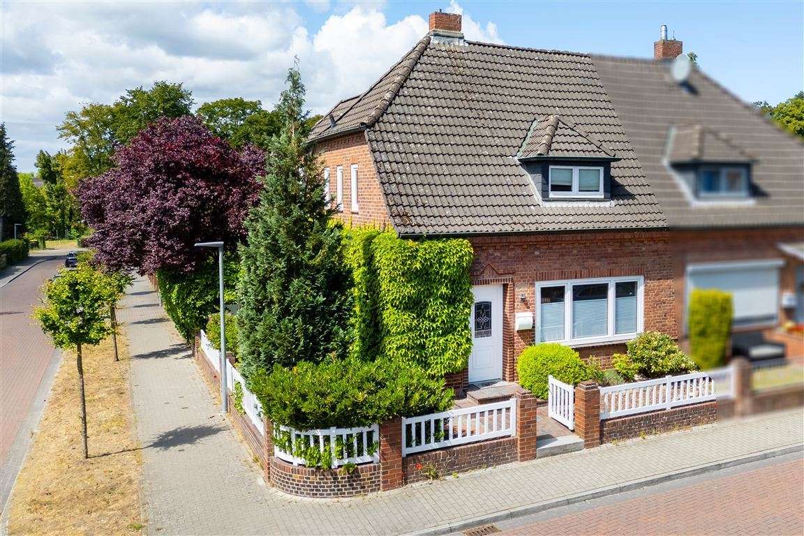 Thumbnail-Haus zum Kaufen in Geesthacht 365.000,00 € 110 m²