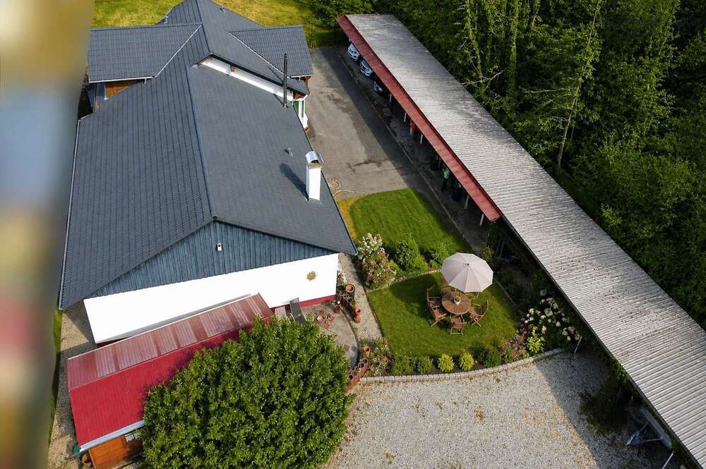 Thumbnail-Haus zum Kaufen in Landshut 850.000,00 € 283 m²
