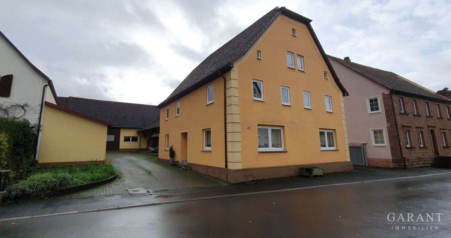 Thumbnail-Haus zum Kaufen in Wertheim-Höhefeld 299.000,00 € 115 m²