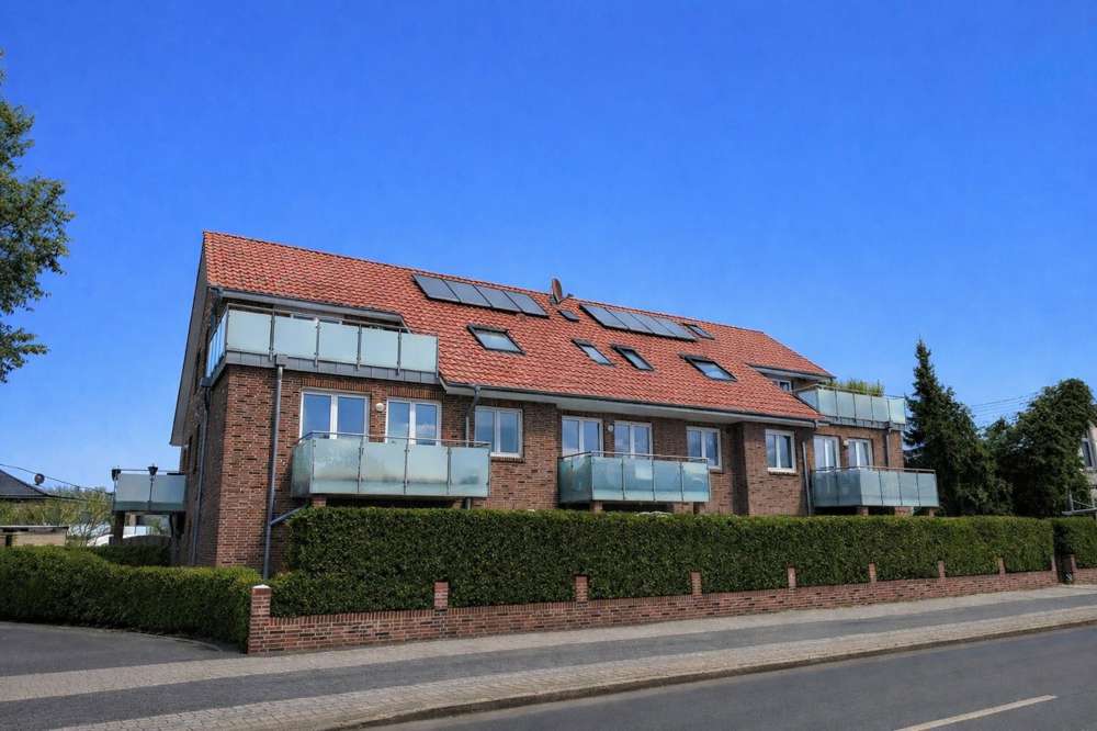 Thumbnail-Wohnung zum Kaufen in Oldenburg 399.000,00 € 97.67 m²