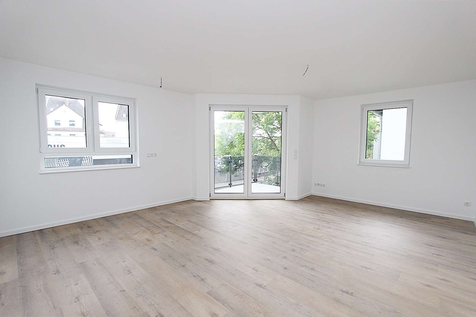 Thumbnail-Wohnung zum Mieten in Niestetal 1.475,00 € 108.76 m²
