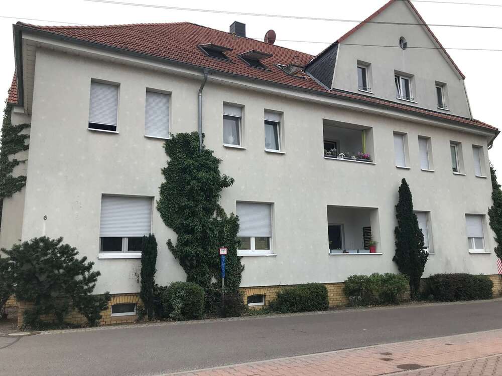 Thumbnail-Wohnung zum Mieten in Böhlen OT Gaulis 390,00 € 57.4 m²