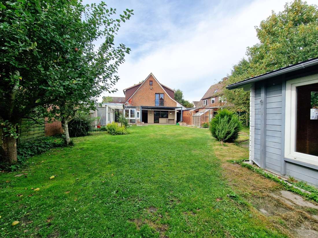 Thumbnail-Haus zum Kaufen in Büsum 339.000,00 € 185 m²