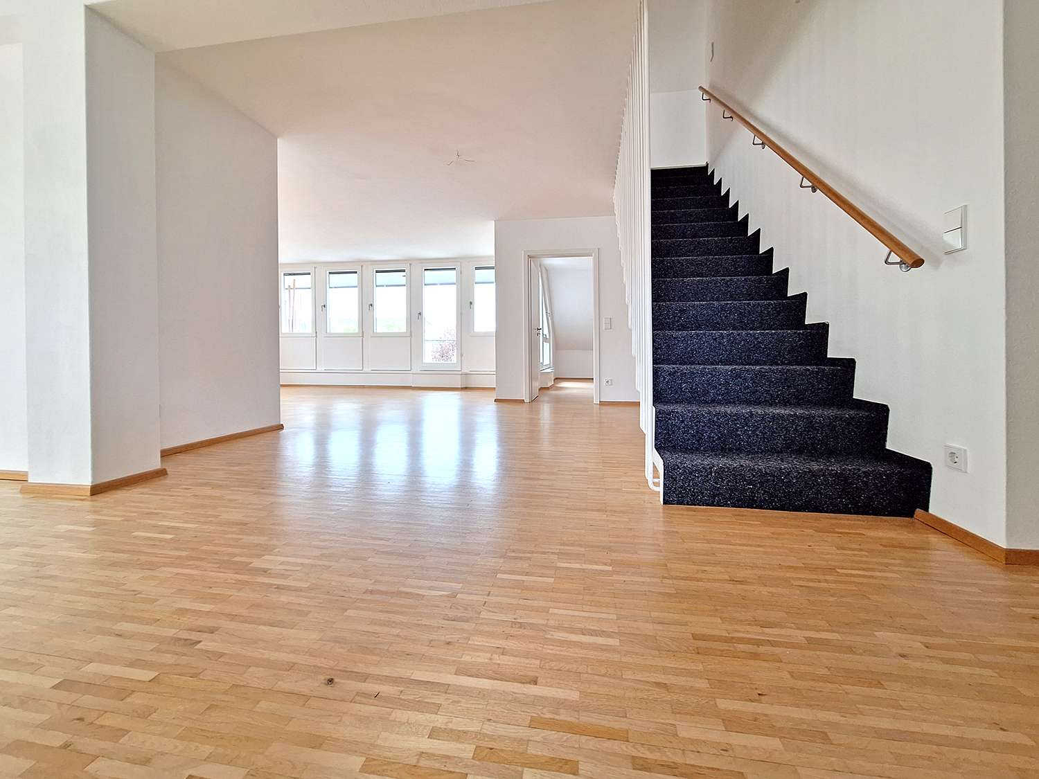 Thumbnail-Wohnung zum Mieten in Heilbronn 1.850,00 € 170 m²