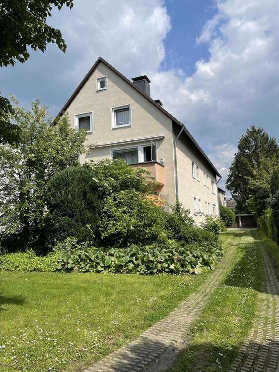Thumbnail-Wohnung zum Kaufen in Leverkusen 299.900,00 € 81.92 m²